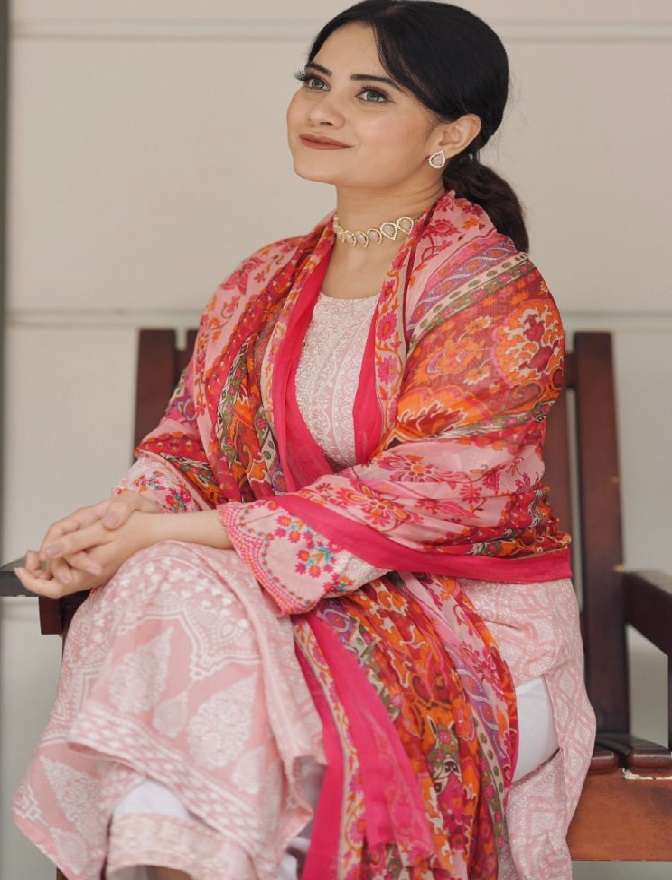 EXCLUSIVE COLLECTION D no:- 2162 BY KYNAH 